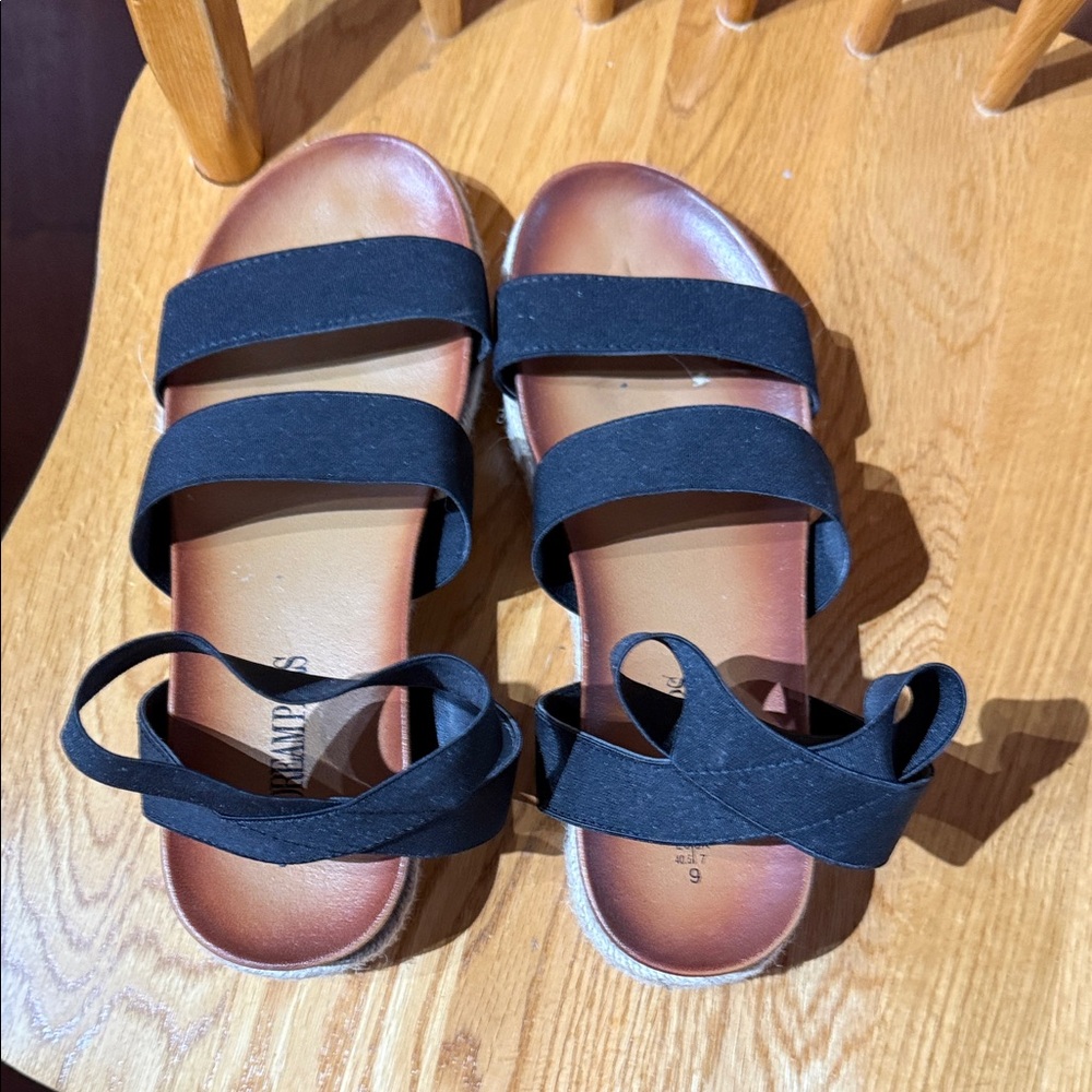Dream Pairs Black Strappy Sandals